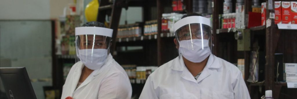 Médicos de farmacia, primera línea –invisible y porosa– ante el coronavirus