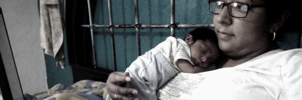 Madres en cuarentena: la triple jornada en el confinamiento
