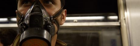 Máscara antigas en el Metro