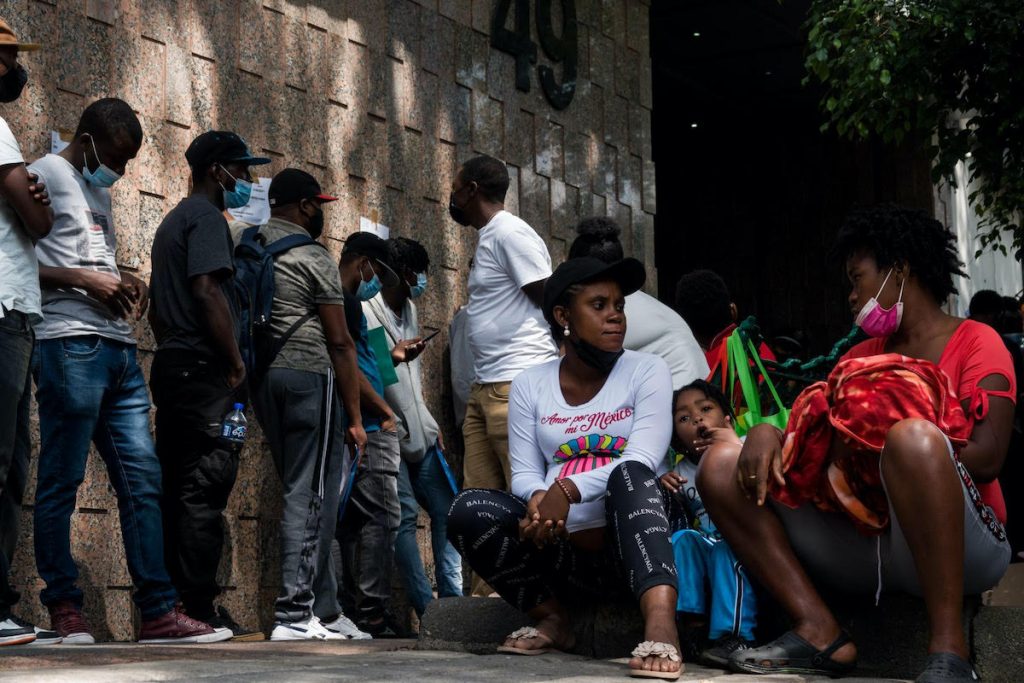 Migrantes haitianos rumbo al norte… la Ciudad de México, “parada obligatoria”