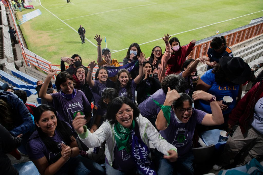 La Barra Feminista: otra afición es posible en el futbol