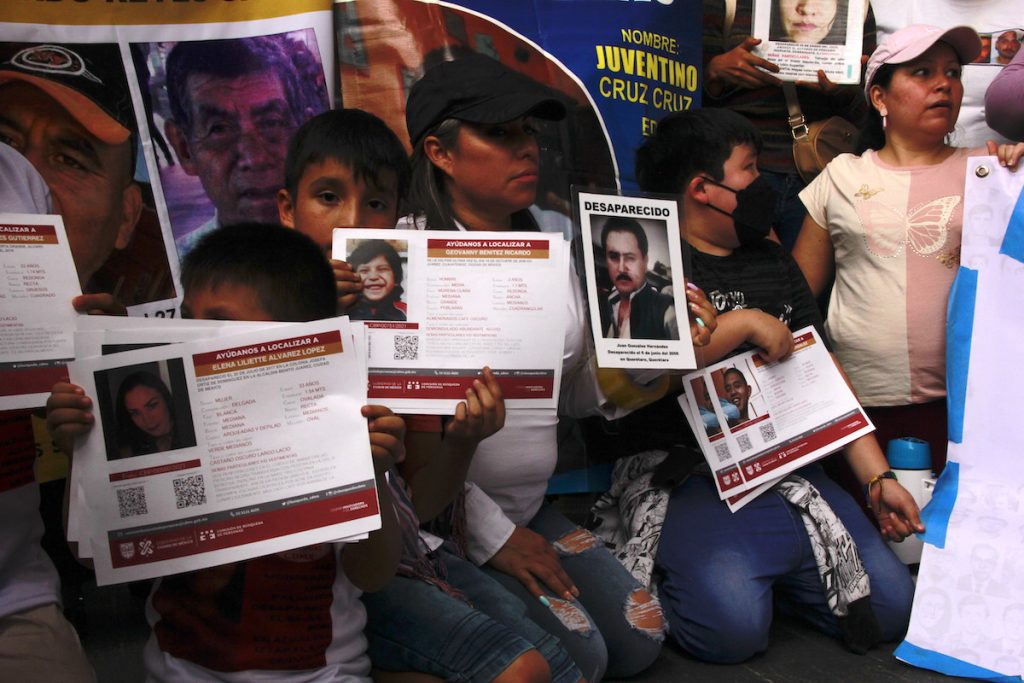 Familias de personas desaparecidas exigen banco nacional de datos forenses
